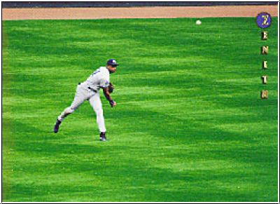MLB 1997 Zenith - No 24 - Bernie Williams