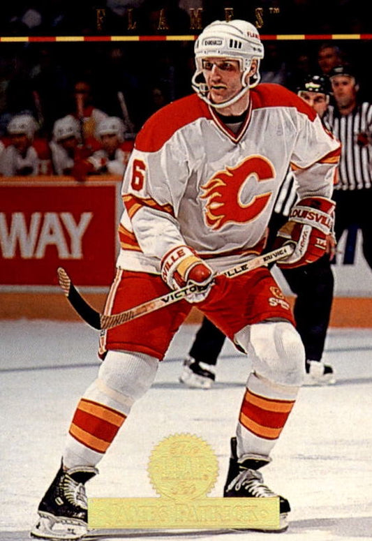 NHL 1994 / 95 Leaf - No 271 - James Patrick