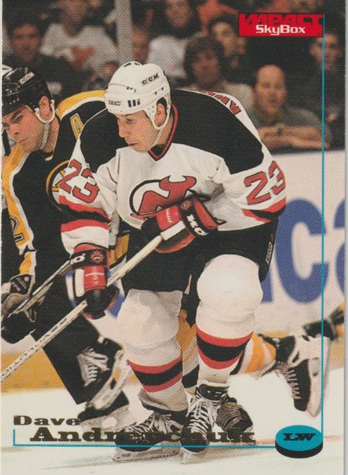 NHL 1996 / 97 Fleer SkyBox Impact - No 67 - Dave Andreychuk