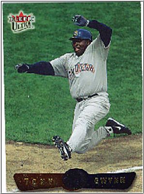 MLB 2002 Ultra - No 19 - Tony Gwynn