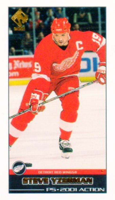 NHL 2000-01 Private Stock PS-2001 Action - No 23 - Steve Yzerman