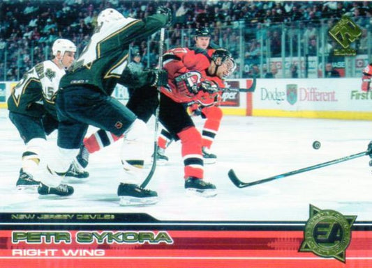 NHL 2000-01 Private Stock Extreme Action - No 12 - Petr Sykora