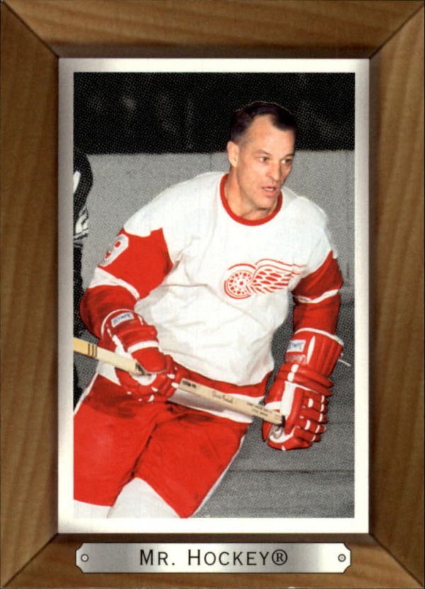 NHL 2003-04 BeeHive - No 69 - Gordie Howe - Mr. Hockey