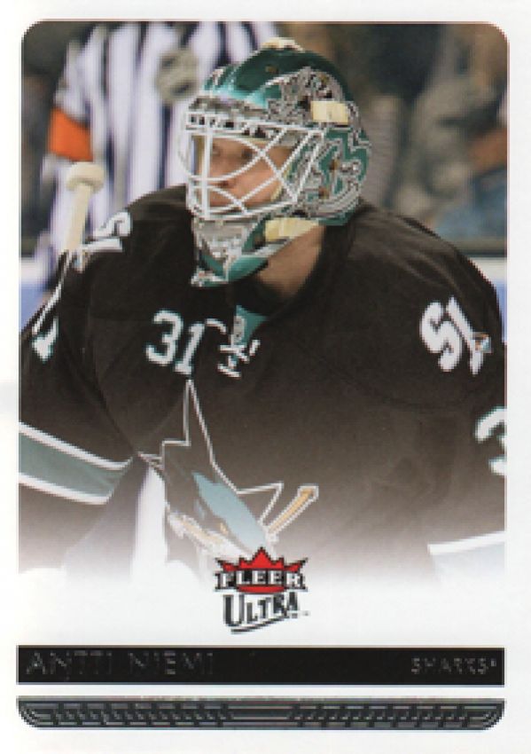 NHL 2014-15 Ultra - No 160 - Antti Niemi