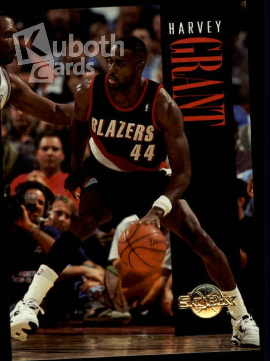 NBA 1994-95 SkyBox Premium - No 135 - Harvey Grant