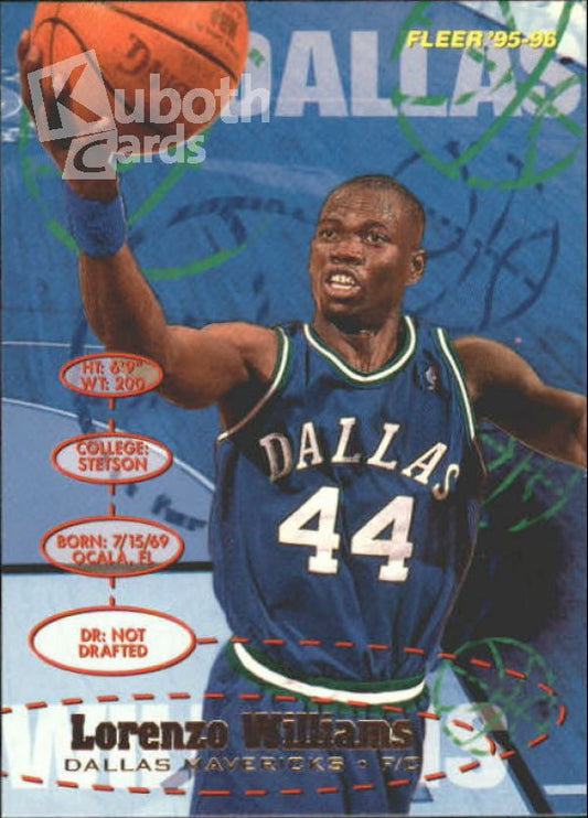 NBA 1995-96 Fleer - No. 40 - Lorenzo Williams