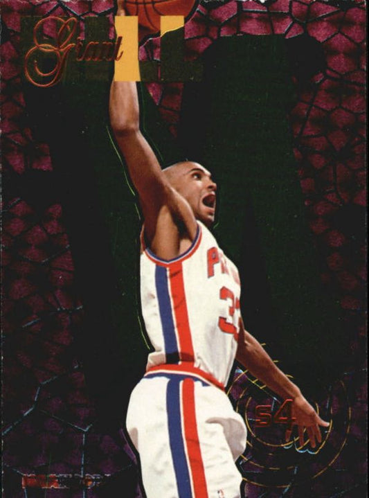 NBA 1995-96 Hoops Grant Hill Dunks/Slams - No S4 - Grant Hill