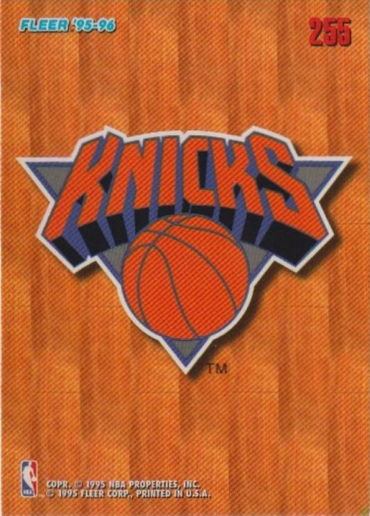 NBA 1995-96 Fleer European - No 255 - New York Knicks Team Logo