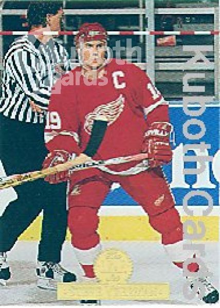 NHL 1994/95 Leaf - No 148 - Steve Yzerman