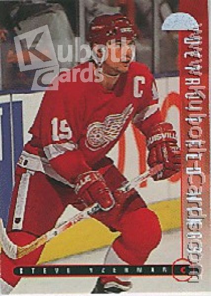 NHL 1995 / 96 Leaf - No 60 - Steve Yzerman