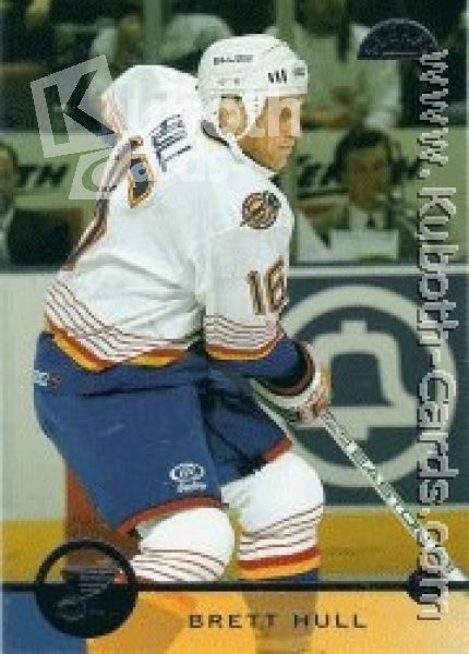 NHL 1996 / 97 Leaf - No 45 - Brett Hull