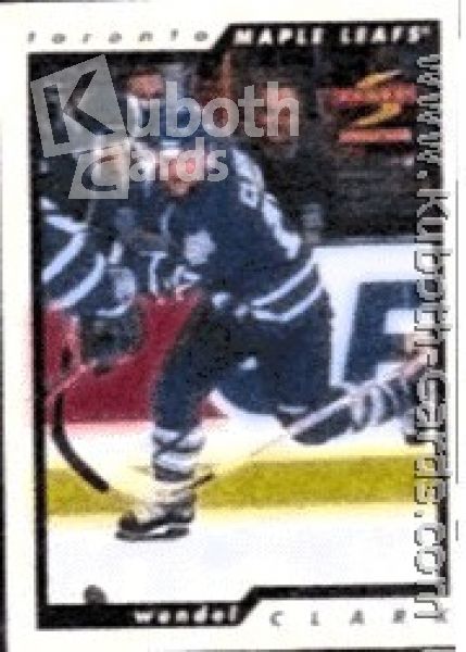 NHL 1996 / 97 Score Golden Blades - No 42 - Wendel Clark