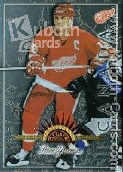 NHL 1997-98 Leaf International - No 4 - Steve Yzerman