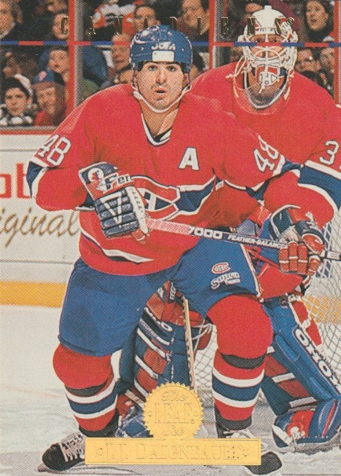 NHL 1994 / 95 Leaf - No 407 - J.J. Daigneault