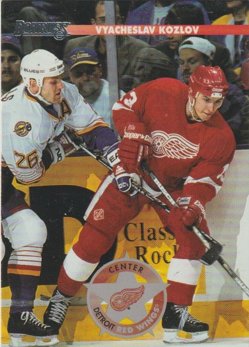 NHL 1996 / 97 Donruss - No 19 - Vyacheslav Kozlov