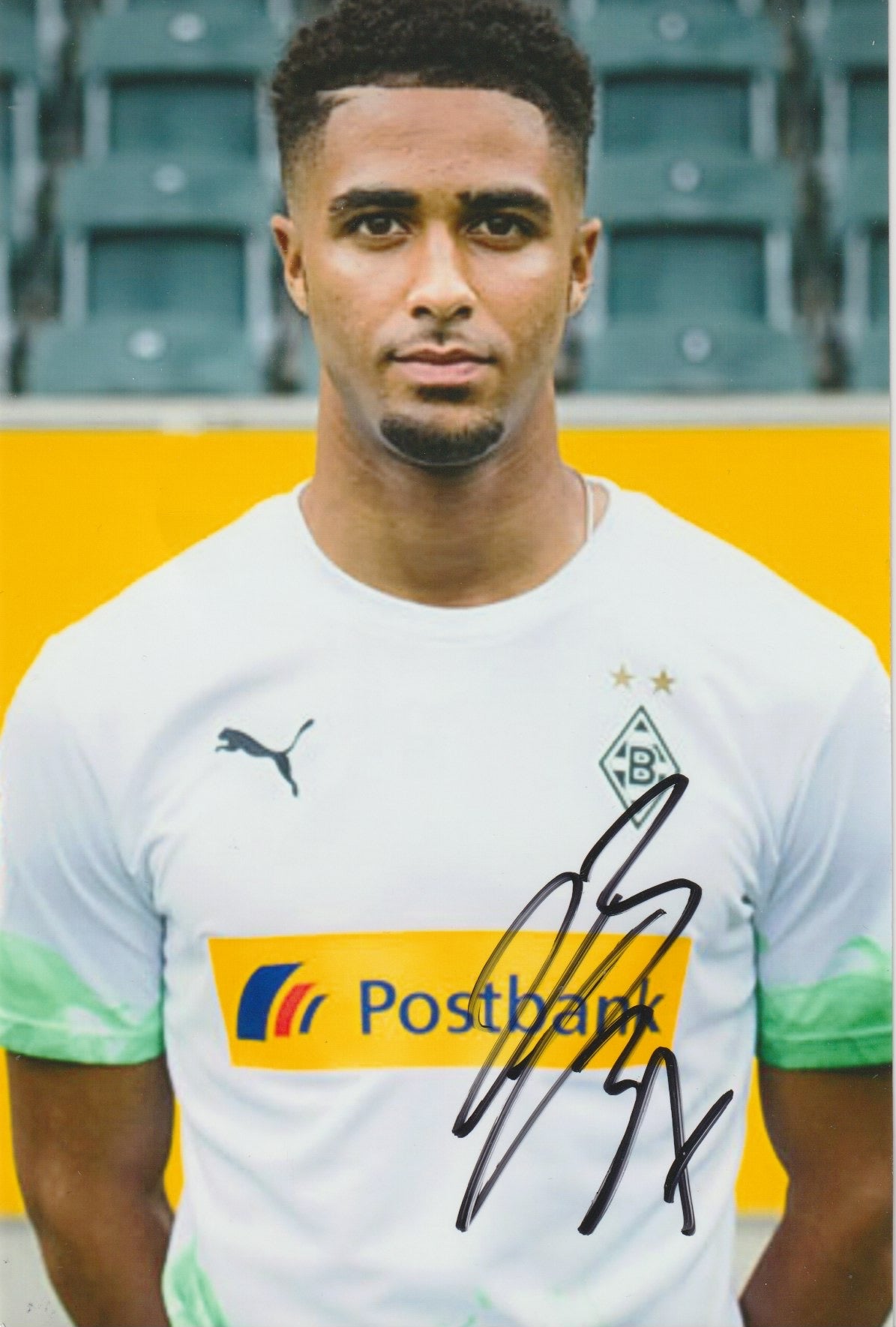 Fussball - Autogramm - Keanan Bennetts