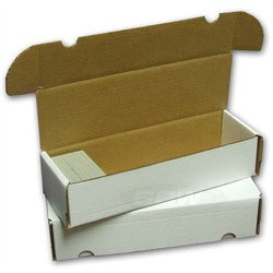 Cardboard box for 930 cards